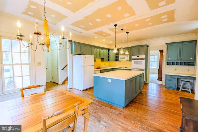 7319 HILLTOP DR, Frederick, MD 21702