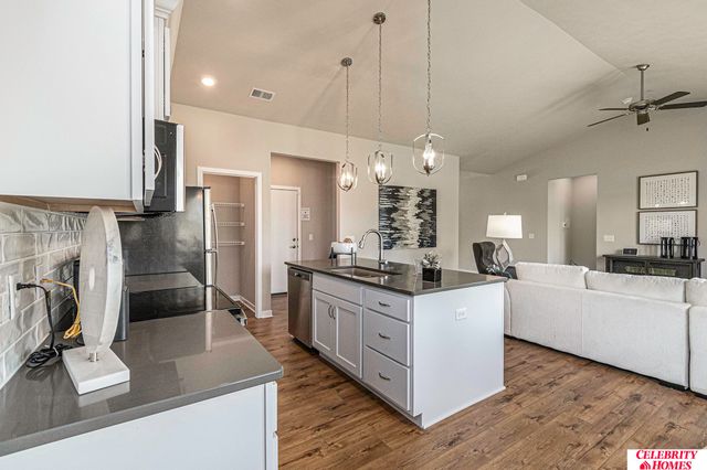 6508 N 187 Street, Elkhorn, NE 68022