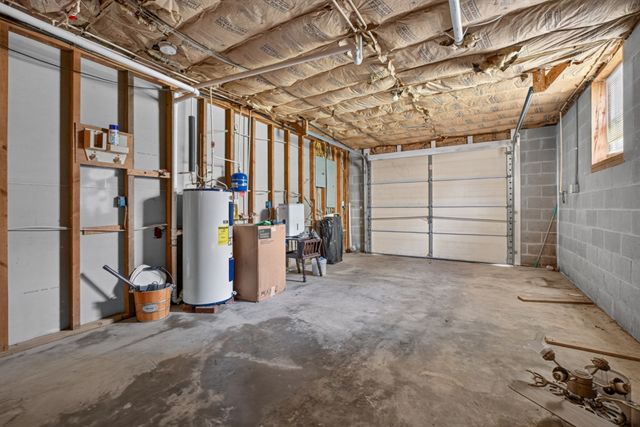 240 Hash Ln, Rock Island, TN 38581