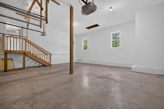 240 Hash Ln, Rock Island, TN 38581