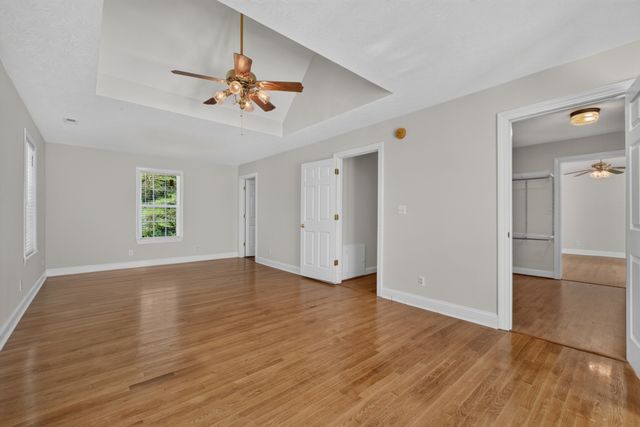 240 Hash Ln, Rock Island, TN 38581