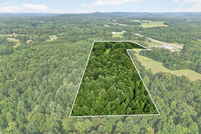 240 Hash Ln, Rock Island, TN 38581