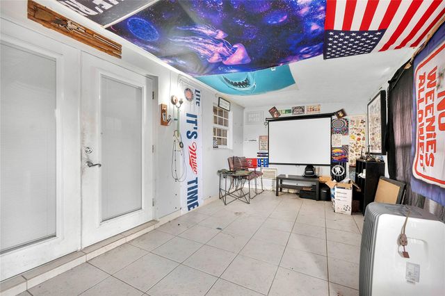 6810 Merion Court, North Lauderdale, FL 33068