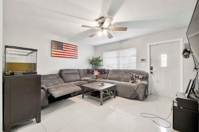 6810 Merion Court, North Lauderdale, FL 33068