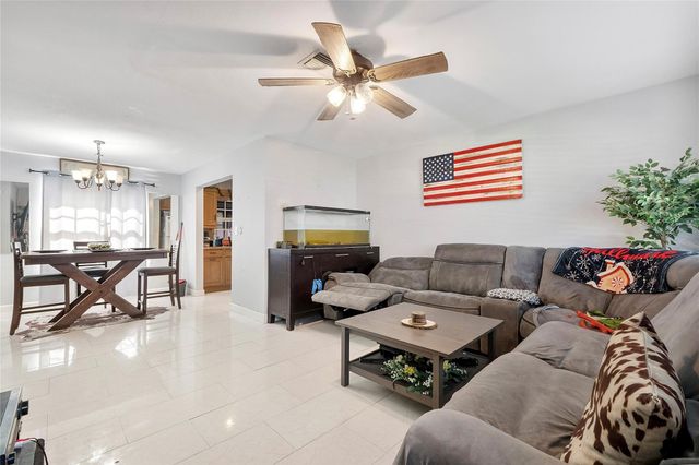 6810 Merion Court, North Lauderdale, FL 33068