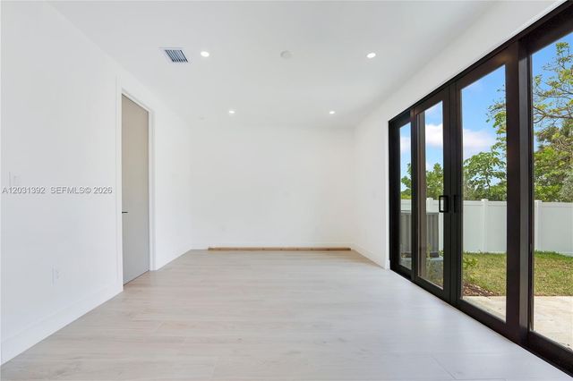 2661 Johnson Street, Hollywood, FL 33020