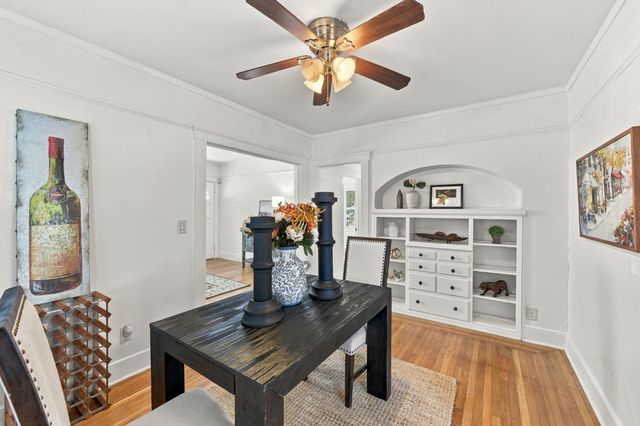 3035 Marshall Way, Sacramento, CA 95817