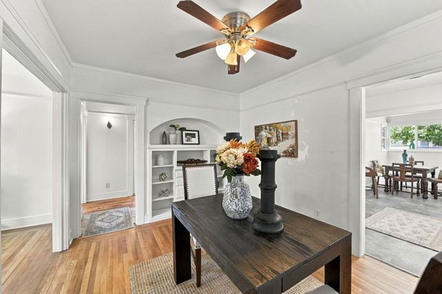 3035 Marshall Way, Sacramento, CA 95817