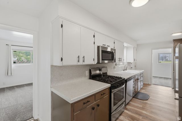 2090 W 5800 S, Roy, UT 84067