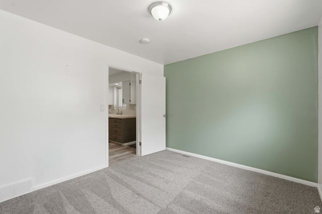2090 W 5800 S, Roy, UT 84067