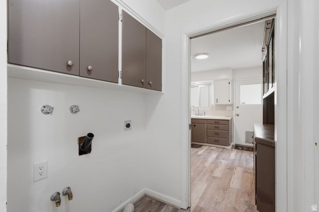 2090 W 5800 S, Roy, UT 84067