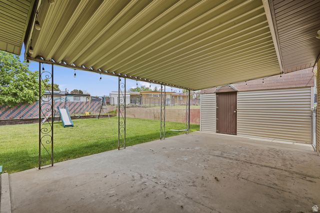 2090 W 5800 S, Roy, UT 84067