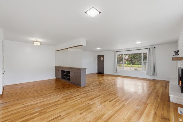 2090 W 5800 S, Roy, UT 84067