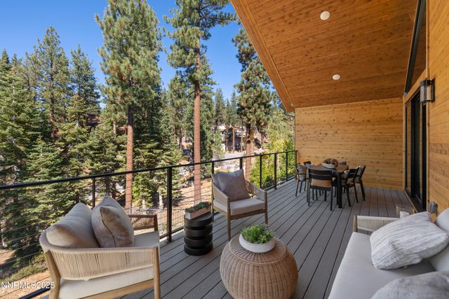 152 Sierra Colina Drive 37, Stateline, NV 89449