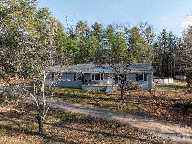 3306 Christie Road, Hudson, NC 28638