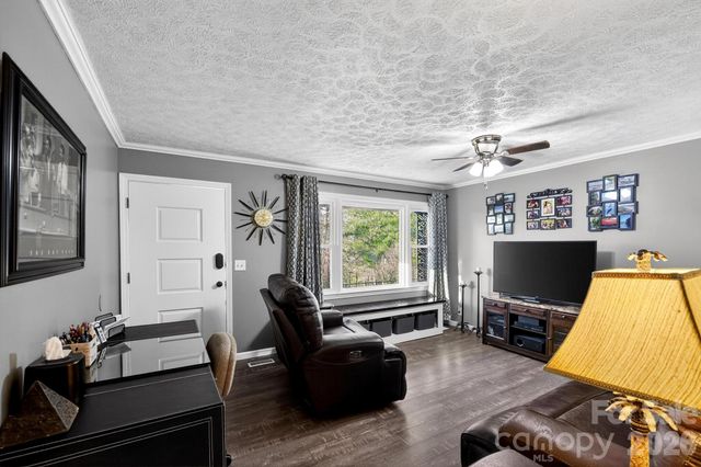 3306 Christie Road, Hudson, NC 28638