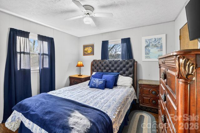 3306 Christie Road, Hudson, NC 28638