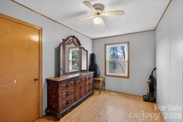 3306 Christie Road, Hudson, NC 28638