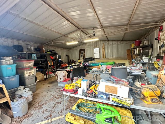 3306 Christie Road, Hudson, NC 28638