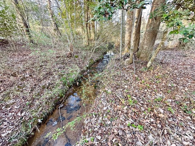 3306 Christie Road, Hudson, NC 28638