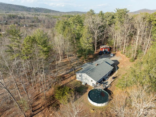 3306 Christie Road, Hudson, NC 28638