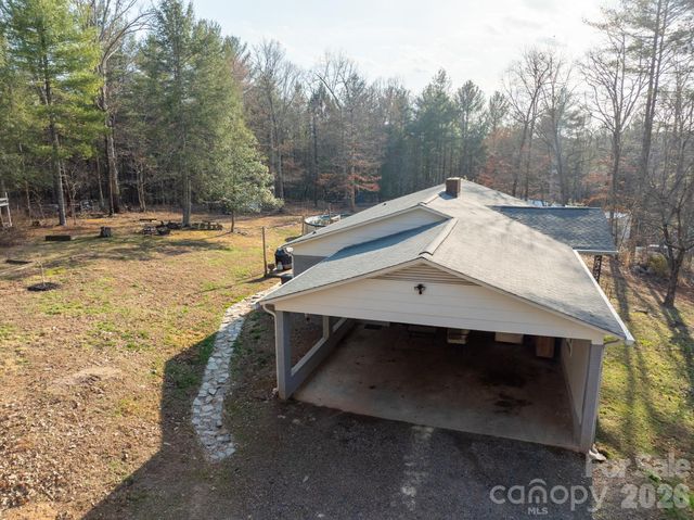 3306 Christie Road, Hudson, NC 28638