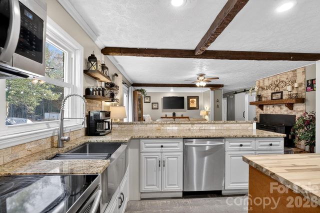 3306 Christie Road, Hudson, NC 28638