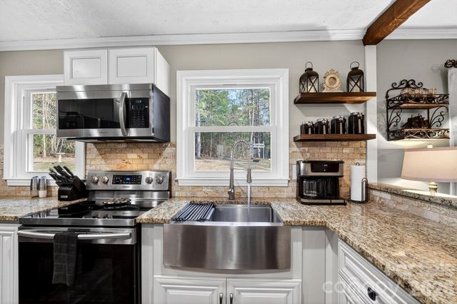 3306 Christie Road, Hudson, NC 28638