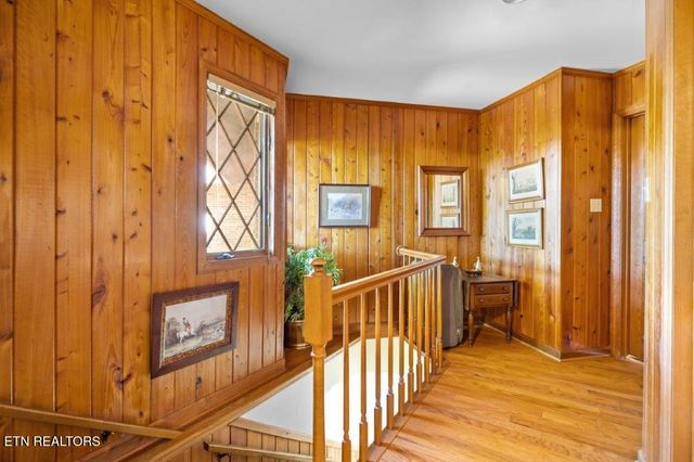 4728 N Wildwood Rd, Maryville, TN 37804