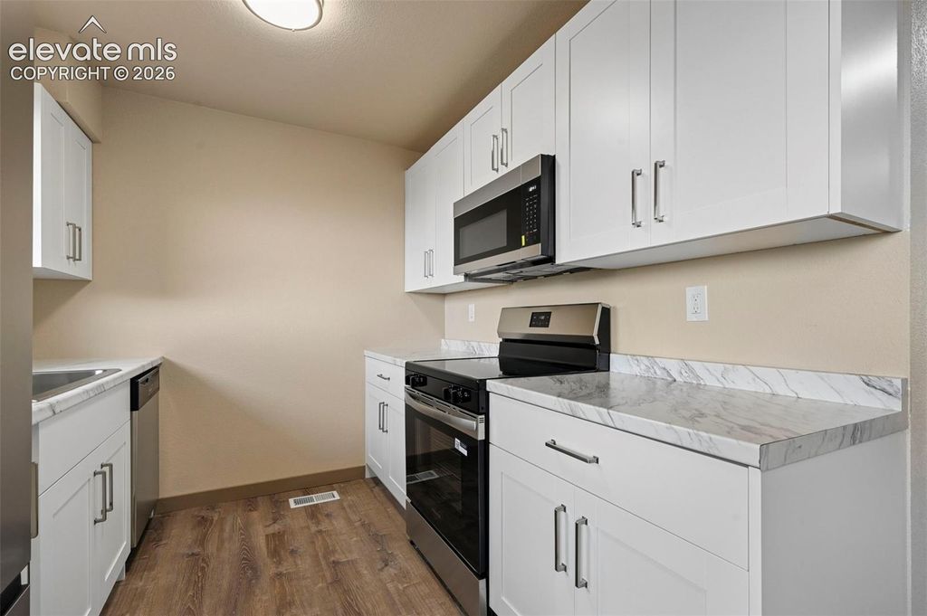 6885 Mescalero Drive, Colorado Springs, CO 80915 — photo 3