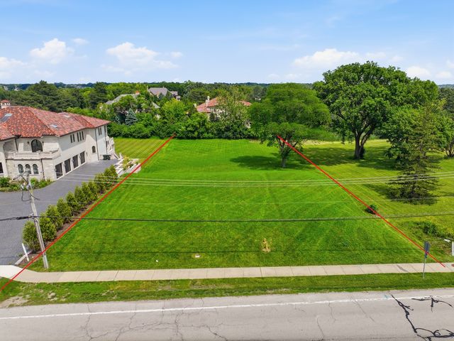 6423 S County Line Road, Burr Ridge, IL 60527