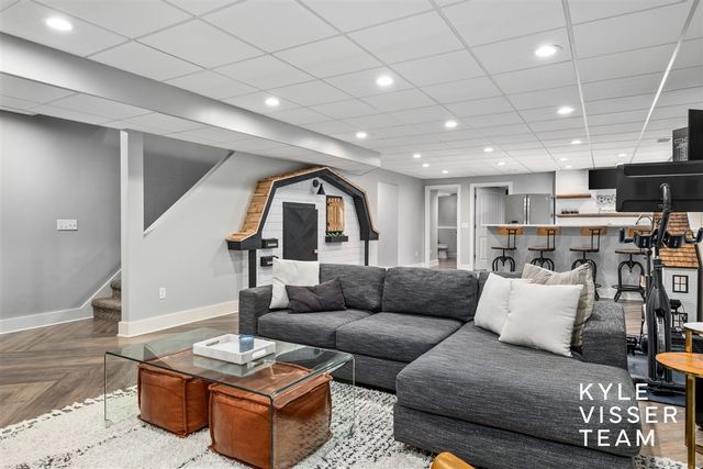 4069 Amazon Drive, Lowell, MI 49331