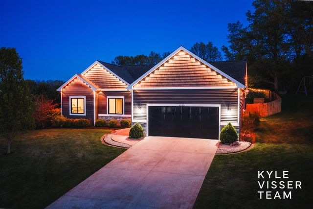 4069 Amazon Drive, Lowell, MI 49331
