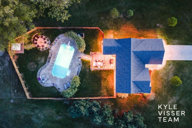 4069 Amazon Drive, Lowell, MI 49331