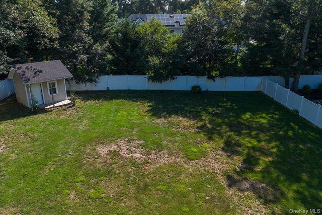 45 Dietz Avenue, Lake Grove, NY 11755