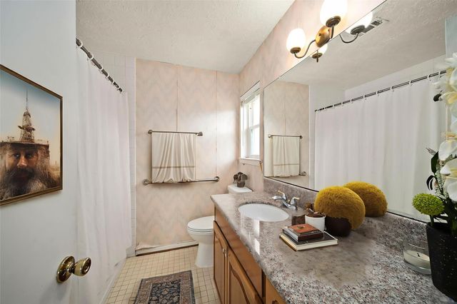 11311 Concho Street, Houston, TX 77072