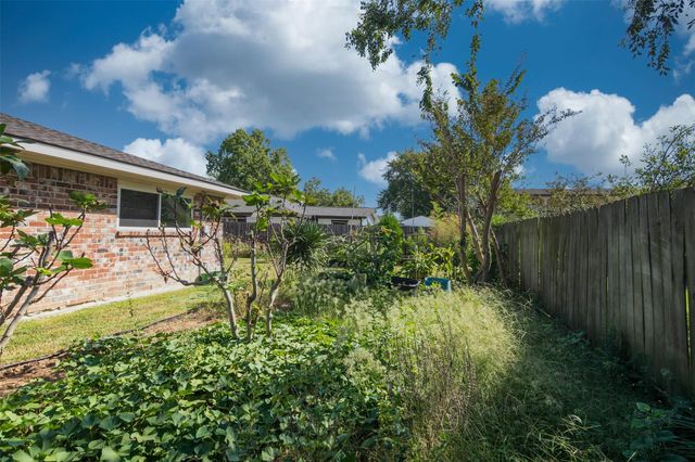 11311 Concho Street, Houston, TX 77072