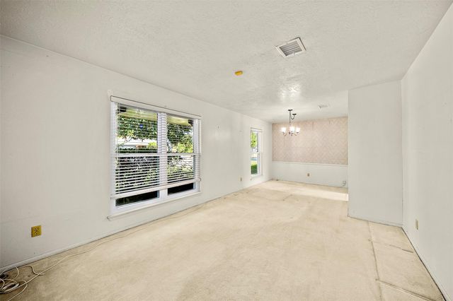 11311 Concho Street, Houston, TX 77072