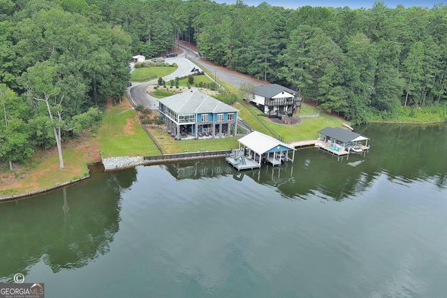 161 Layfield Branch Road, Hamilton, GA 31811