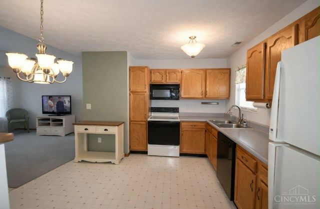 50 Robin Way, Pierce Twp, OH 45102