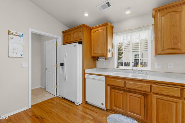 1810 SW J Street, Grants Pass, OR 97526