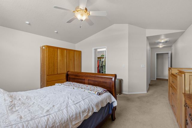 1810 SW J Street, Grants Pass, OR 97526