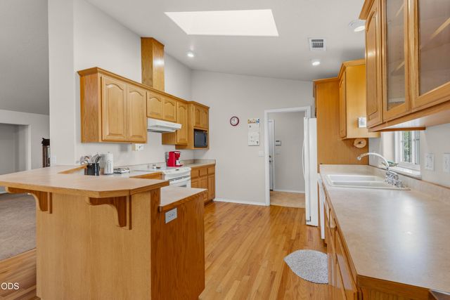 1810 SW J Street, Grants Pass, OR 97526