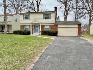 3769 Sylvan Wood Drive, Sylvania, OH 43560