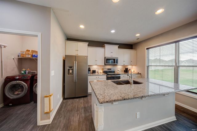 4754 Brentford Drive, Newburgh, IN 47630