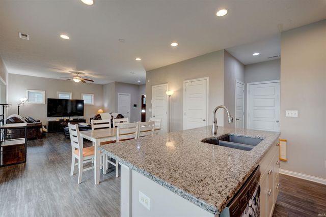 4754 Brentford Drive, Newburgh, IN 47630