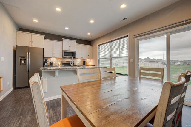 4754 Brentford Drive, Newburgh, IN 47630