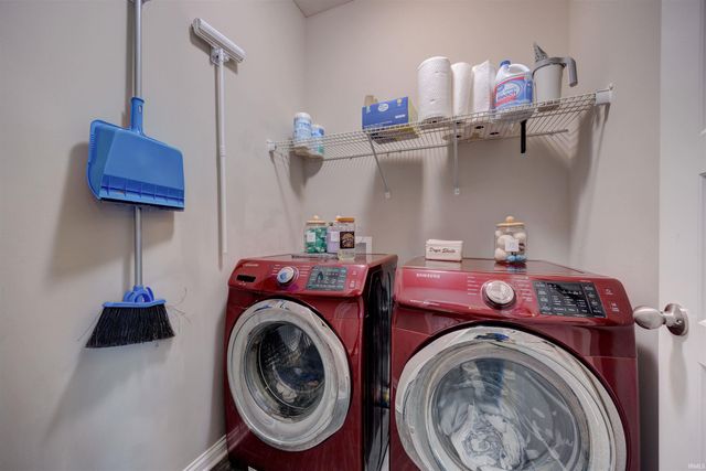 4754 Brentford Drive, Newburgh, IN 47630