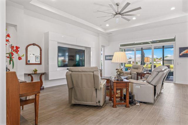 9122 SW Pepoli Way, Port St. Lucie, Port St Lucie, FL 34987