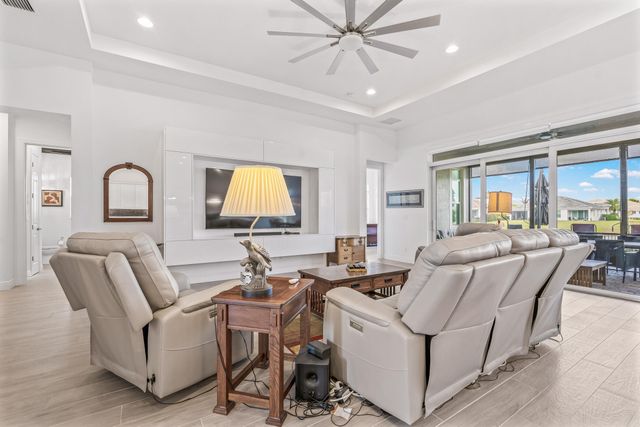 9122 SW Pepoli Way, Port St. Lucie, Port St Lucie, FL 34987